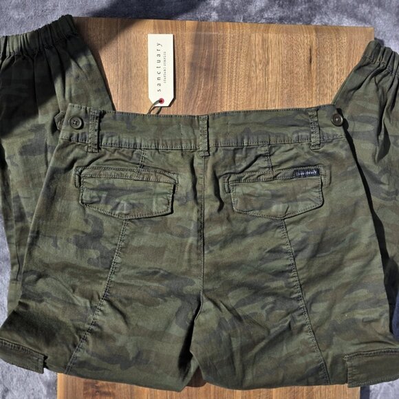 Sanctuary Camo Cargo Pants Women’s Size 27 – NWT - Picture 2 of 6
